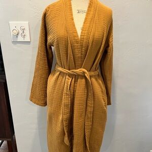 Parachute Golden Textured Robe
